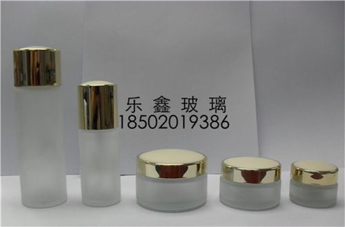探秘高端化妝品包裝的藝術與科技 聚焦廣州樂鑫玻璃制品的匠心研發